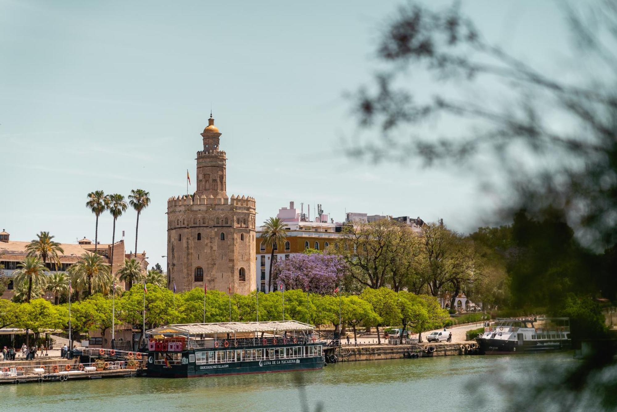 Betis River View Севілья Екстер'єр фото